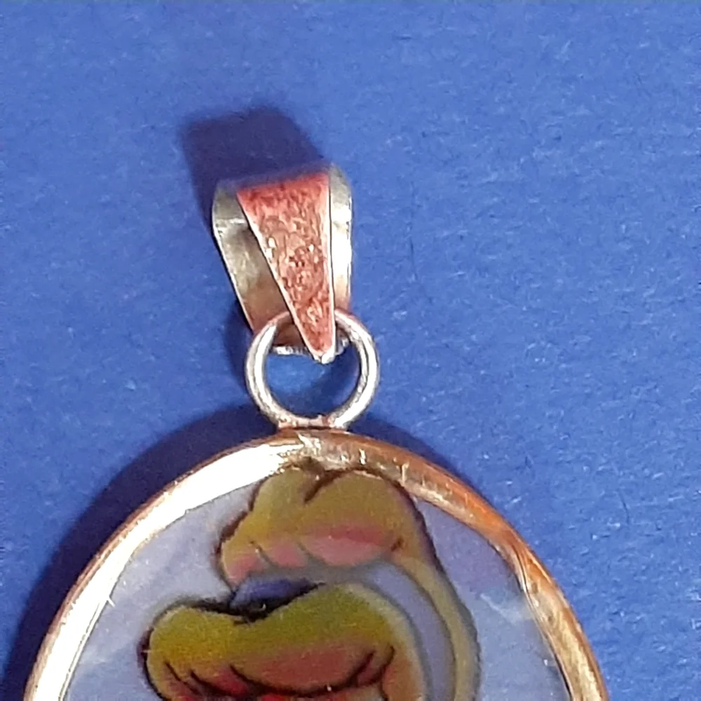 DISNEY CINDERELLA PENDANT SILVER TONE KIDS FASHION JEWELRY COLLECTABLE GIFT